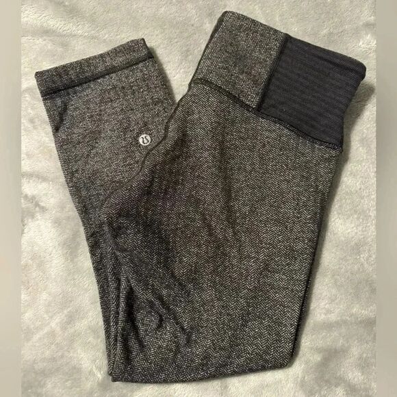 Lululemon Crop Legging Herringbone Gray and Black Size 6 - Picture 1 of 6